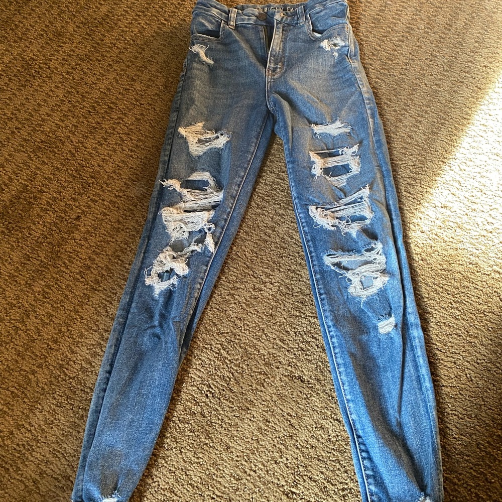 ripped skinny jeans